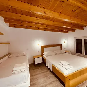 Vila Anxhelo Villa